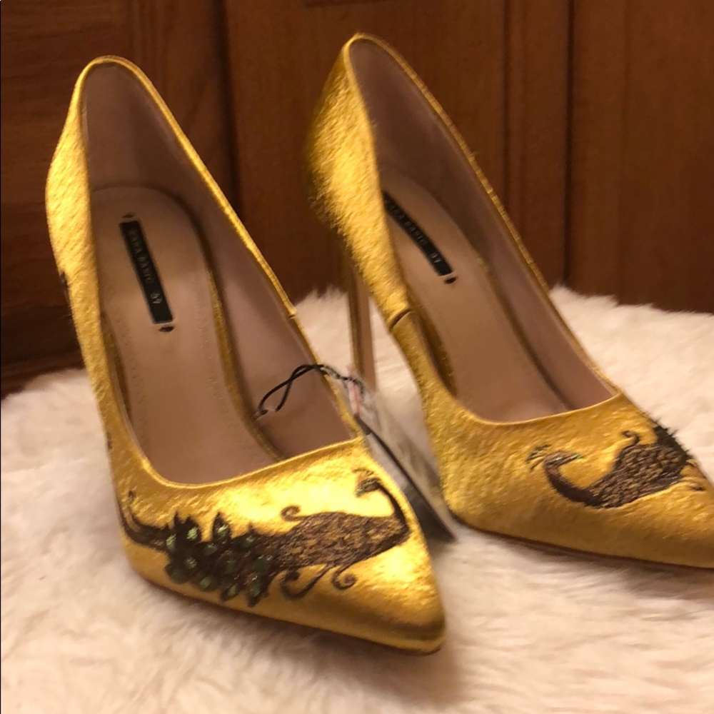 Zara pumps satin 37 new with tags